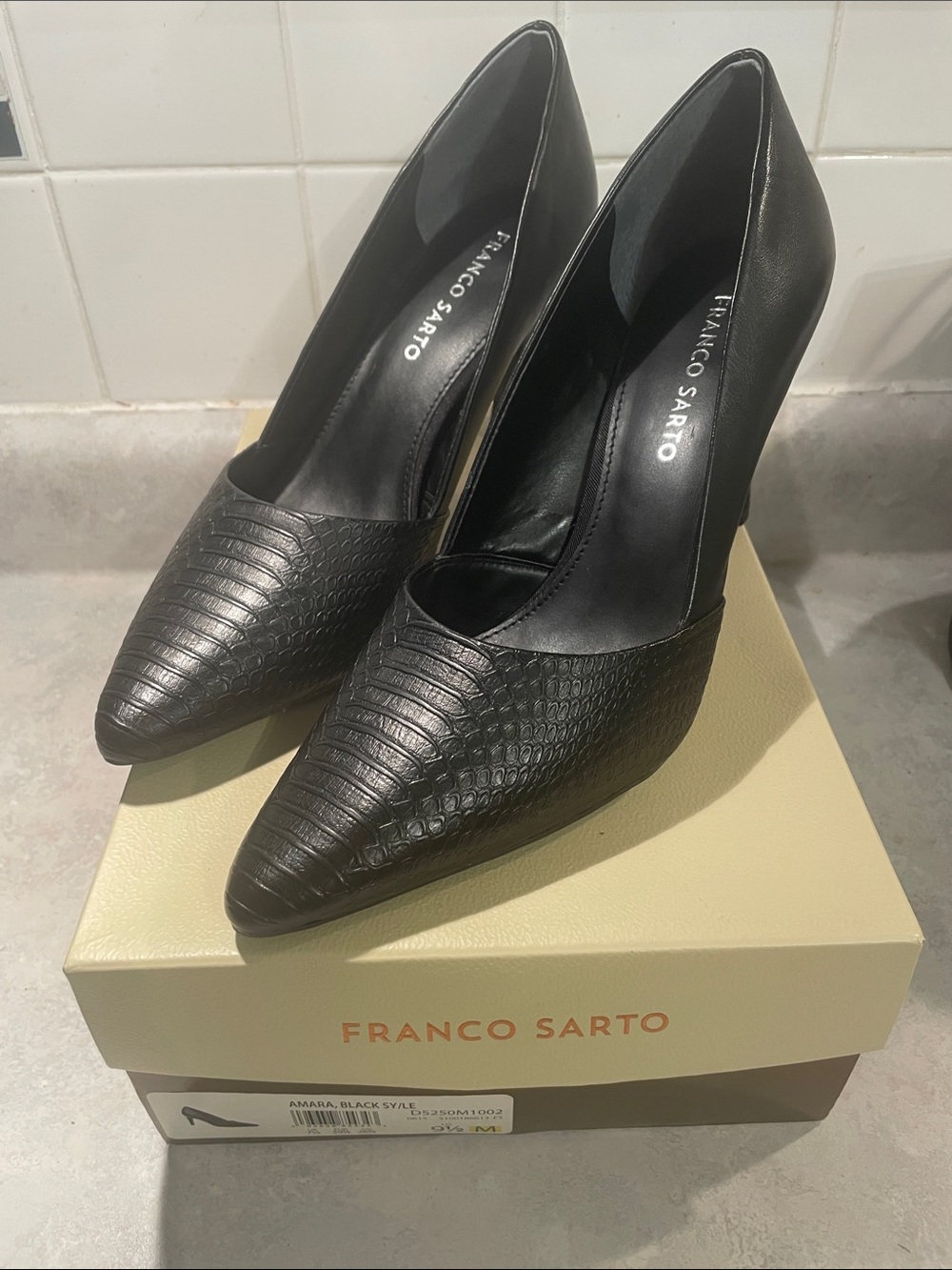 New Franco Sarto Amara Leather Textured Pointed-Toe Pumps